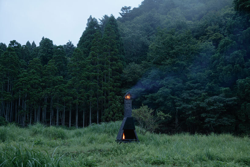 burned cedar shingles clad slender tea pavilion in kyoto by 2m26 and onomiau