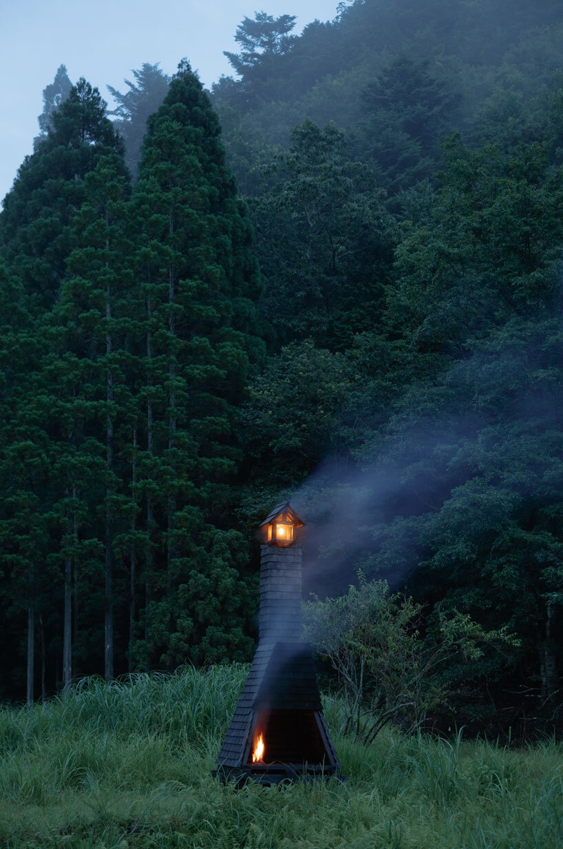 burned cedar shingles clad slender tea pavilion in kyoto by 2m26 and onomiau