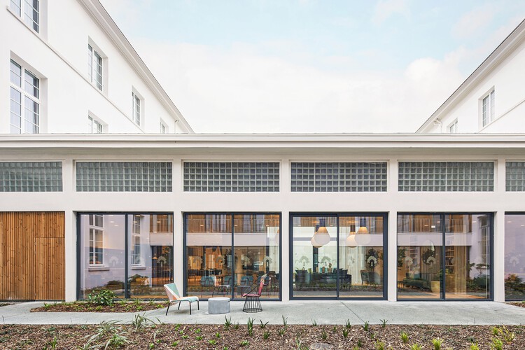 Brest Post Office Transformation / Chatillon Architectes - Exterior Photography, Glass