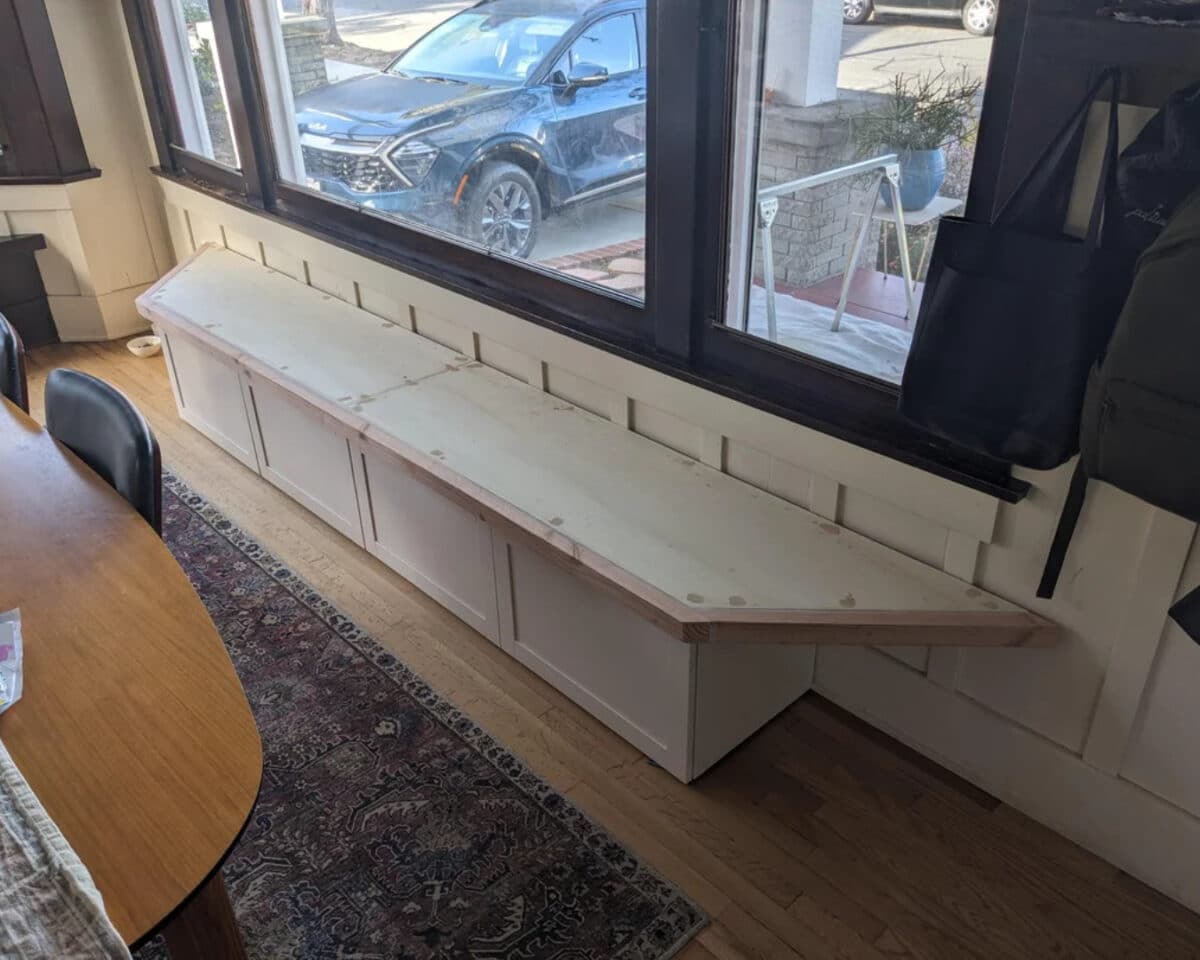 Wait, this IKEA Storage Bench is also a Cat House? Yes, Really! 5 IKEA BESTA bench with seating