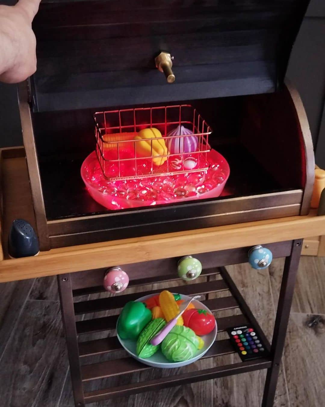 Cutest BBQ on the Block — and It’s for the Kids! 18 toy grill with LED lit stones for burning coal effect