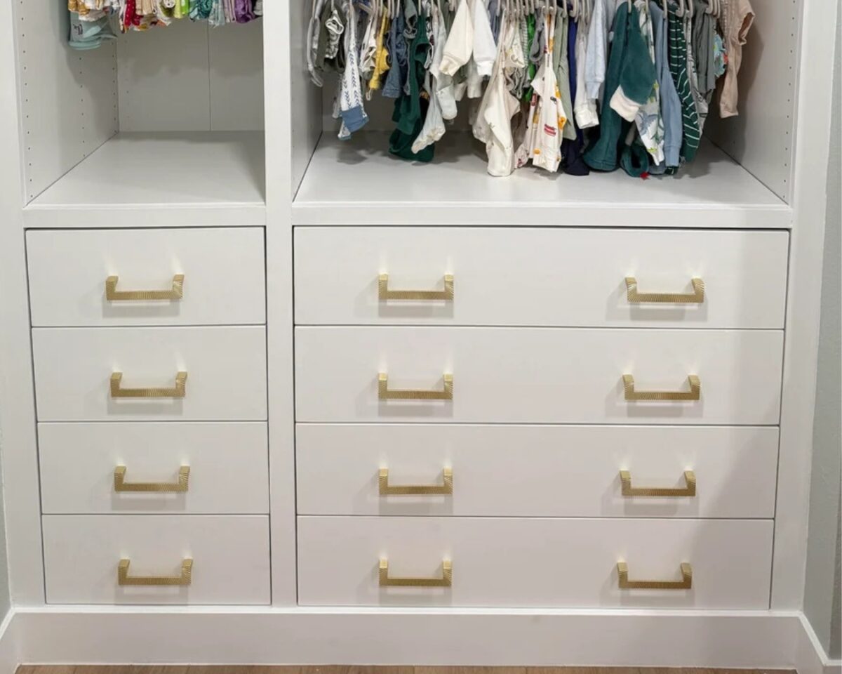This Brilliant Nursery Closet Hack Creates Custom Charm and Tons of Storage 22 nursery closet drawers at the bottom of PAX wardrobe