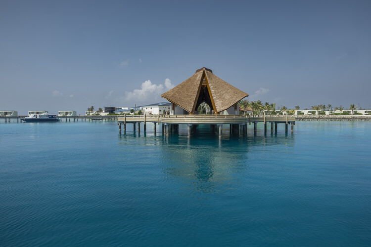 Centara Grand Lagoon Maldives / IF (Integrated Field) - Image 6 of 38