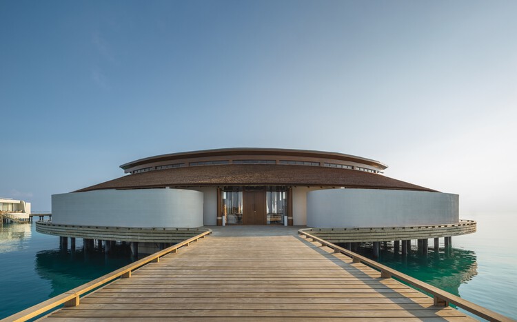 Centara Grand Lagoon Maldives / IF (Integrated Field) - More Images