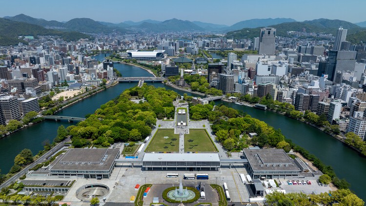 Edion Peace Wing Hiroshima / TAISEI DESIGN Planners Architects & Engineers - Image 6 of 30