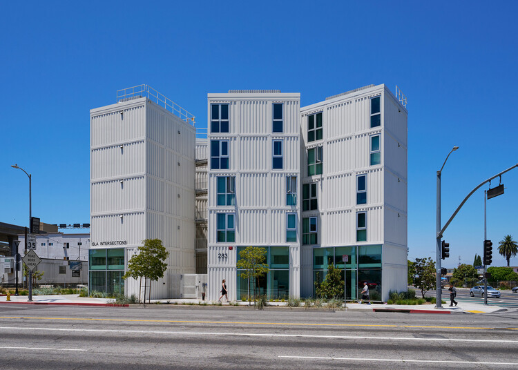 Isla Intersections Supportive Housing and Paseo / Lorcan O’Herlihy Architects - More Images