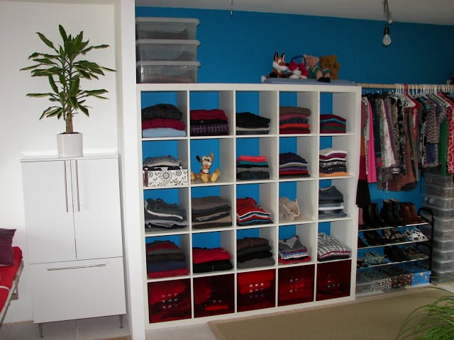 Clever Cube Closet