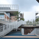 Expansion and Renovation of Primary School & Urban Infrastructure Multi-system Complex / Atelier Archmixing - Image 4 of 39