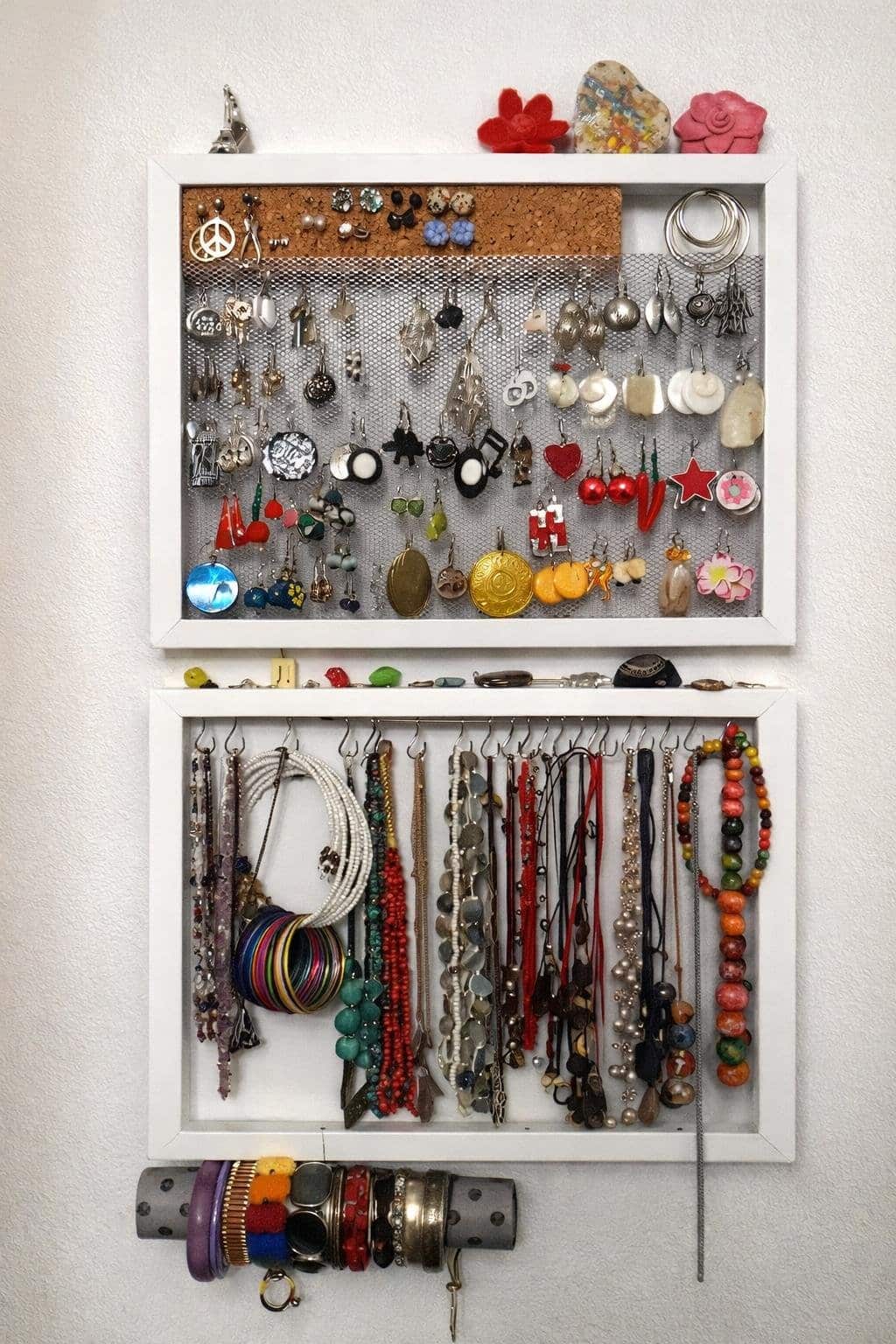 Picture Frame Jewelry Display