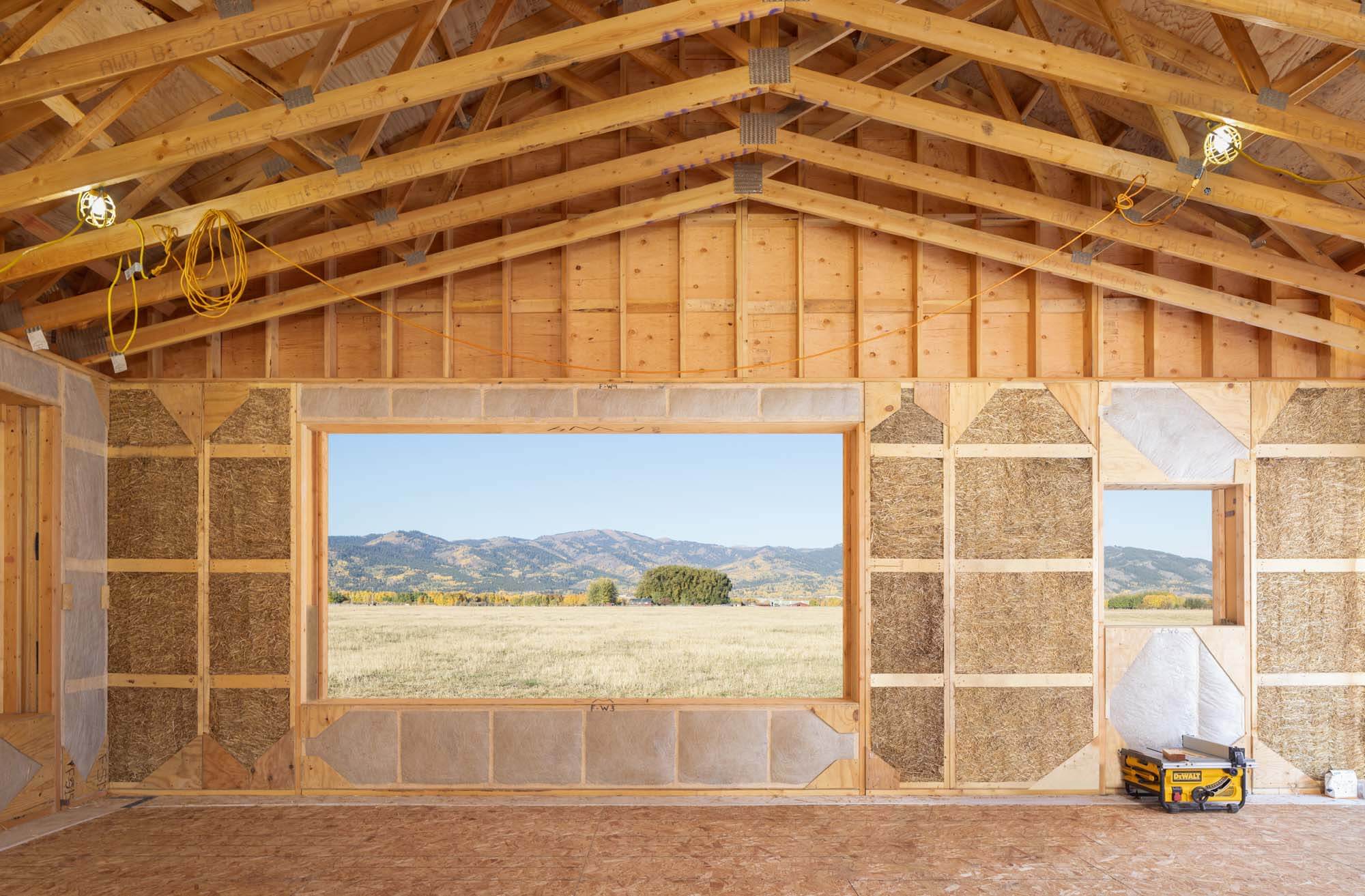 New Frameworks's Straw Structural Insulated Panels